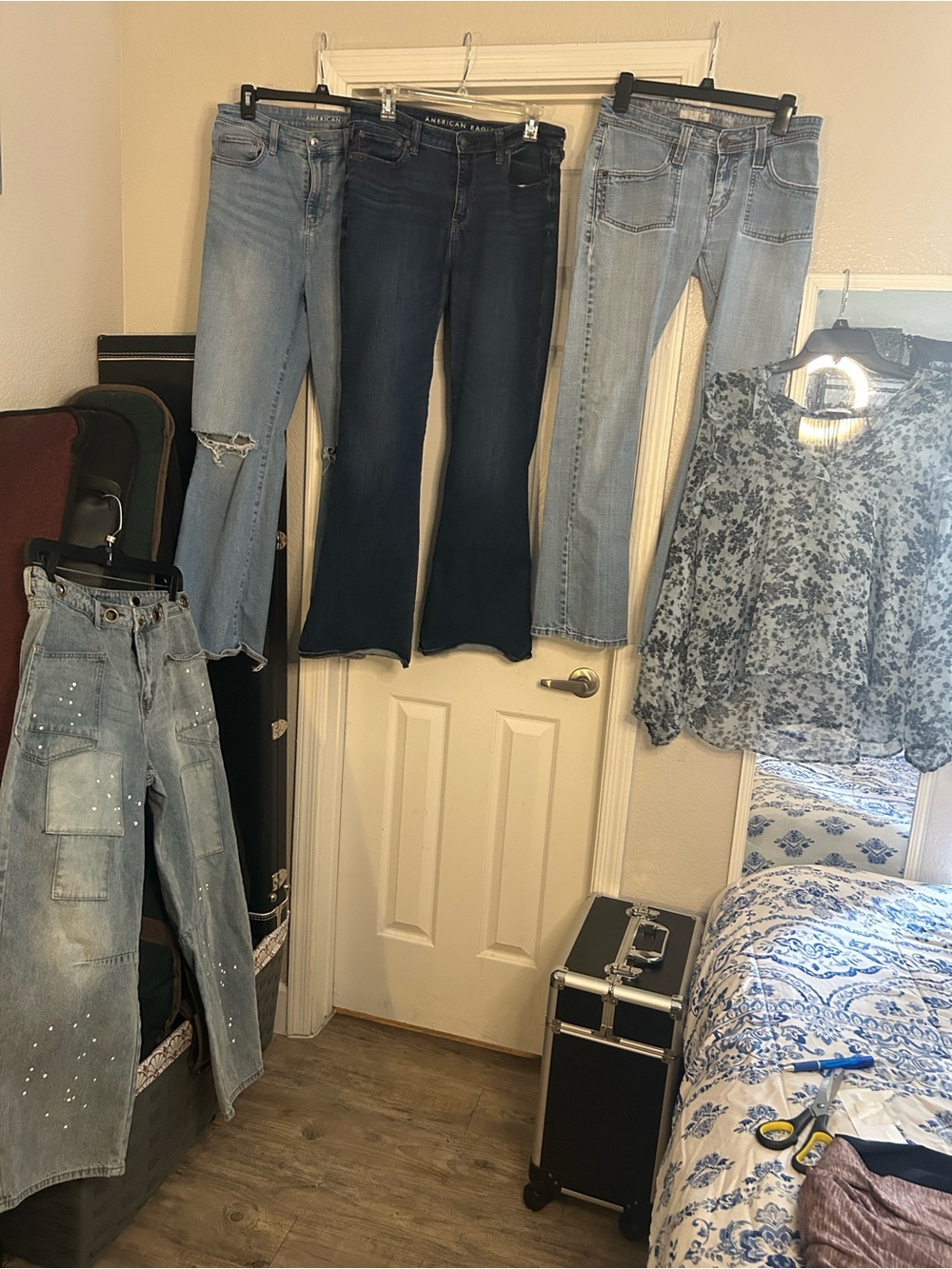 @didibart Bundle. Women's Light Blue Denim Jeans -SOLD in posh show